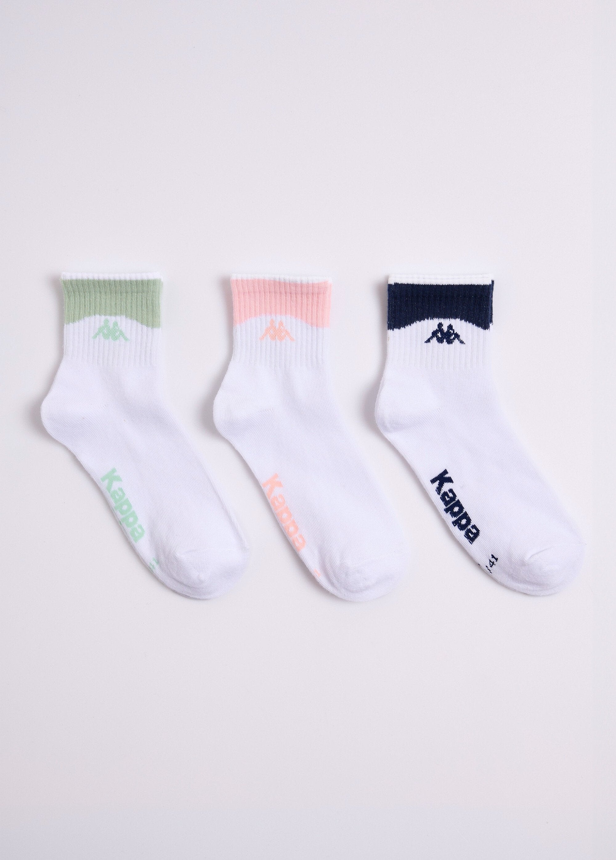 Ribbed,_fancy_sports_socks_Assorted_white_DE1_slim