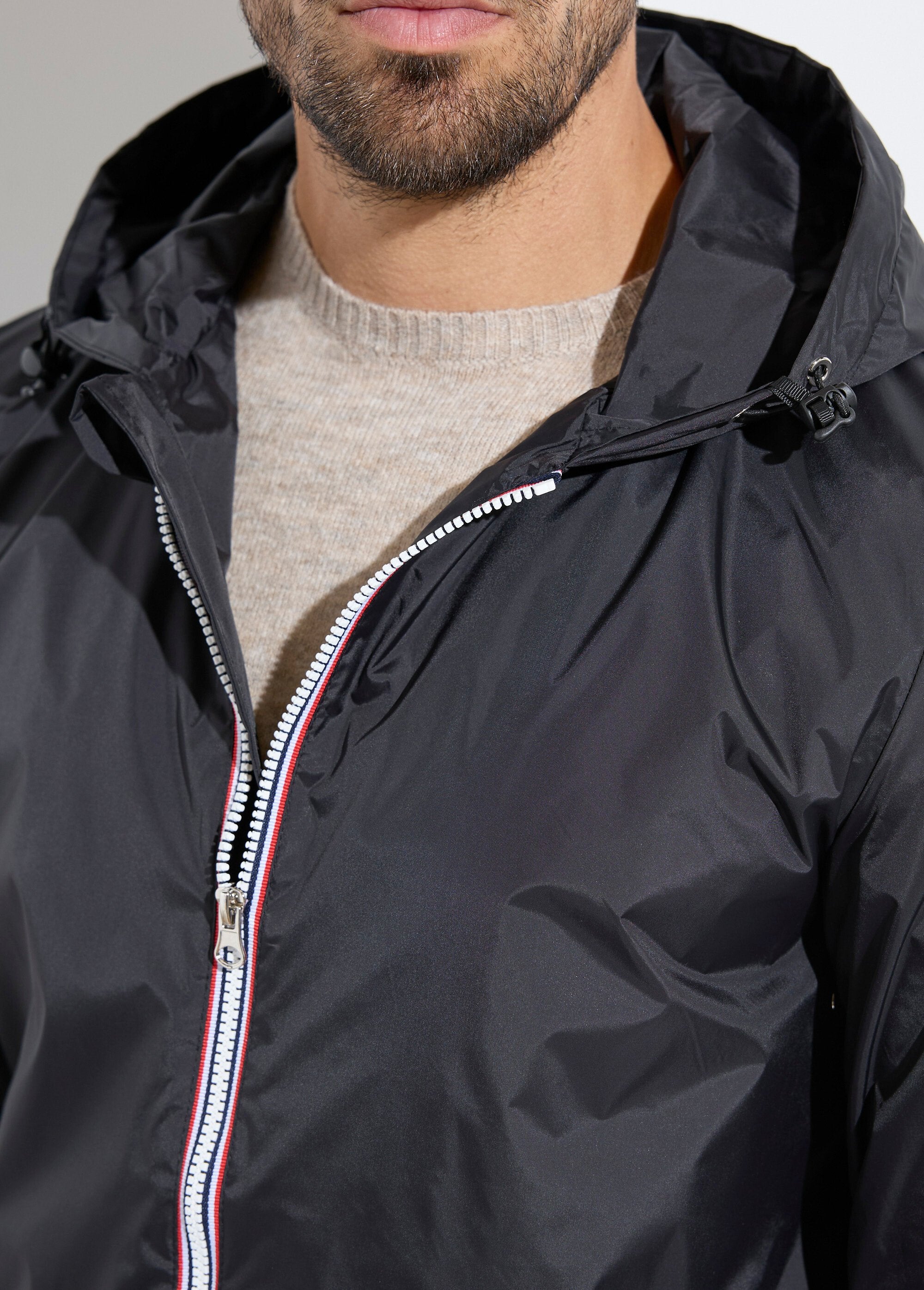 Trendy_water-repellent_short_parka_Black_DE1_slim