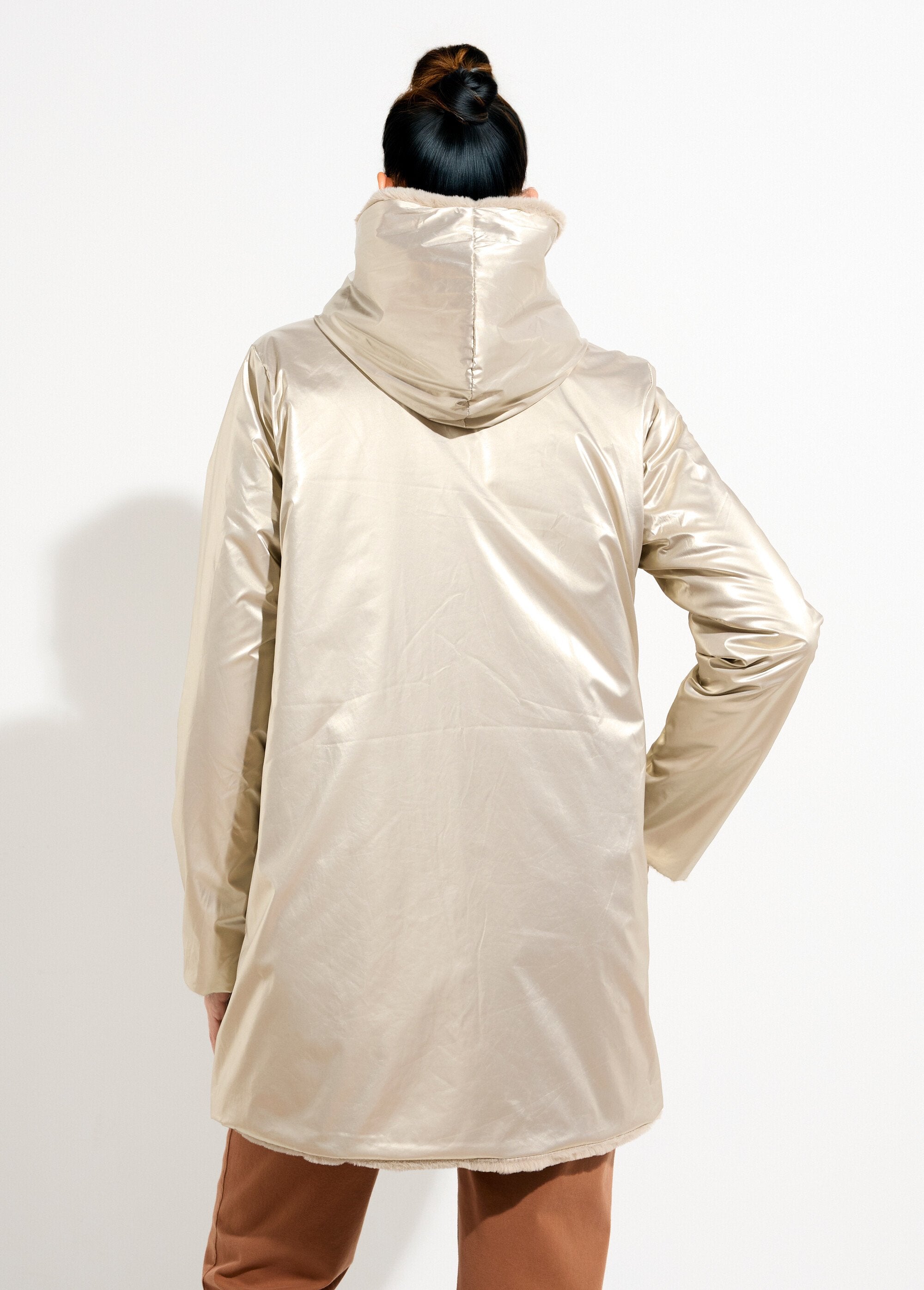 Reversible_water-repellent_parka_/_2D_fur_Gold_and_beige_DO1_slim