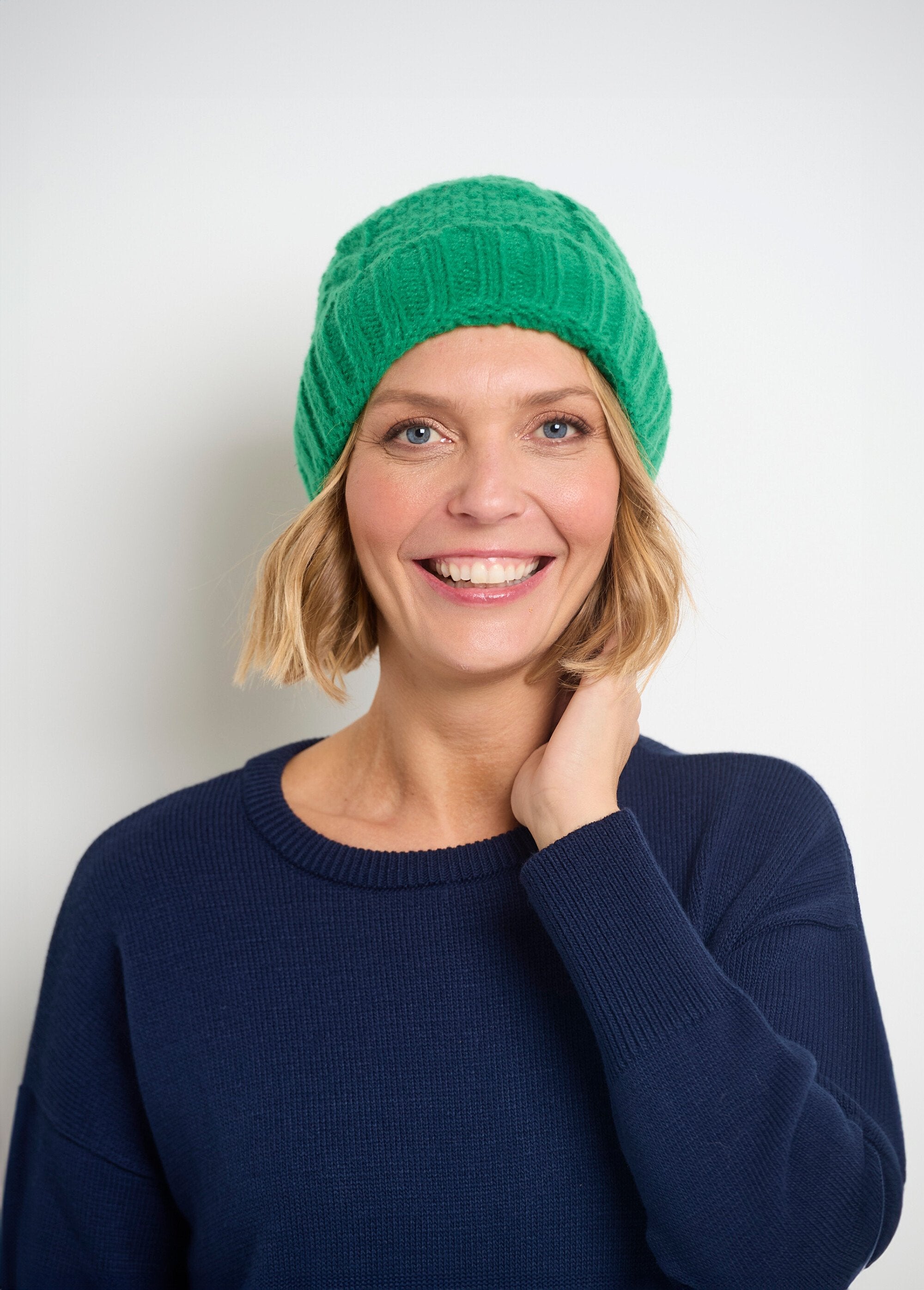 Warm_Irish_hat_with_fleece_lining_Green_FA1_slim