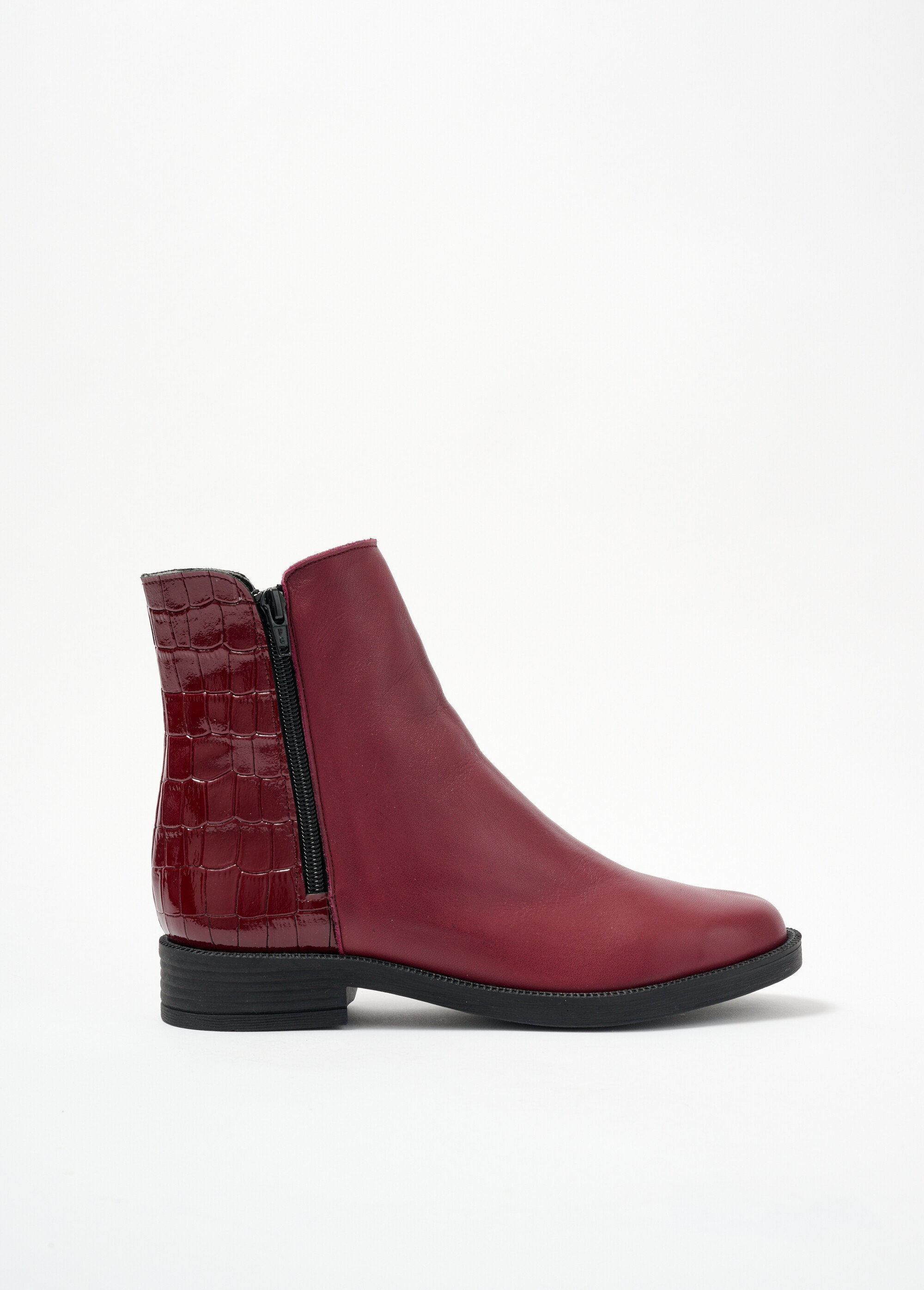 Crocodile-effect_leather_comfort_width_zipped_boots_Bordeaux_DR1_slim