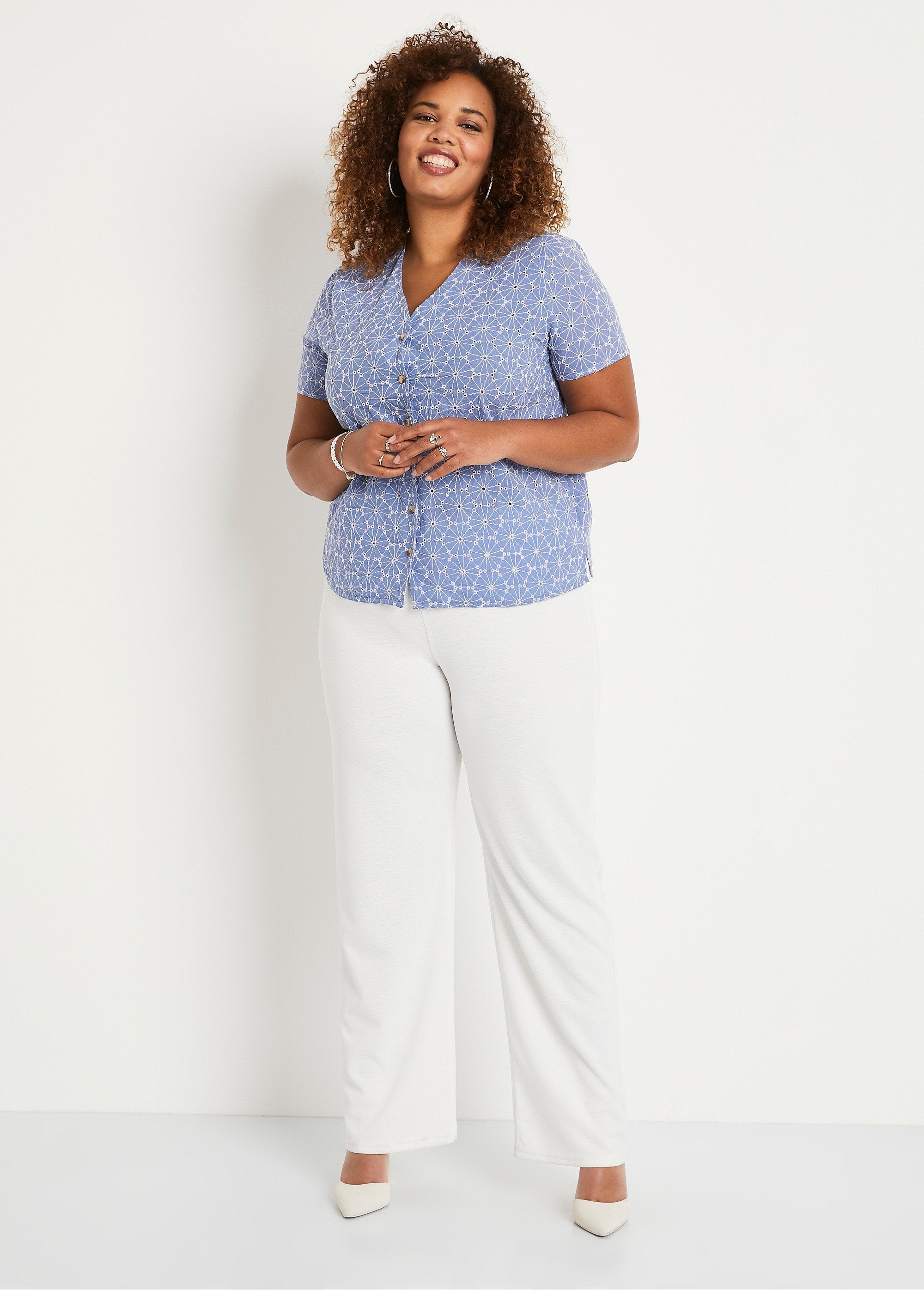 Long_embroidered_V-neck_blouse_Blue_and_white_SF1_curvy