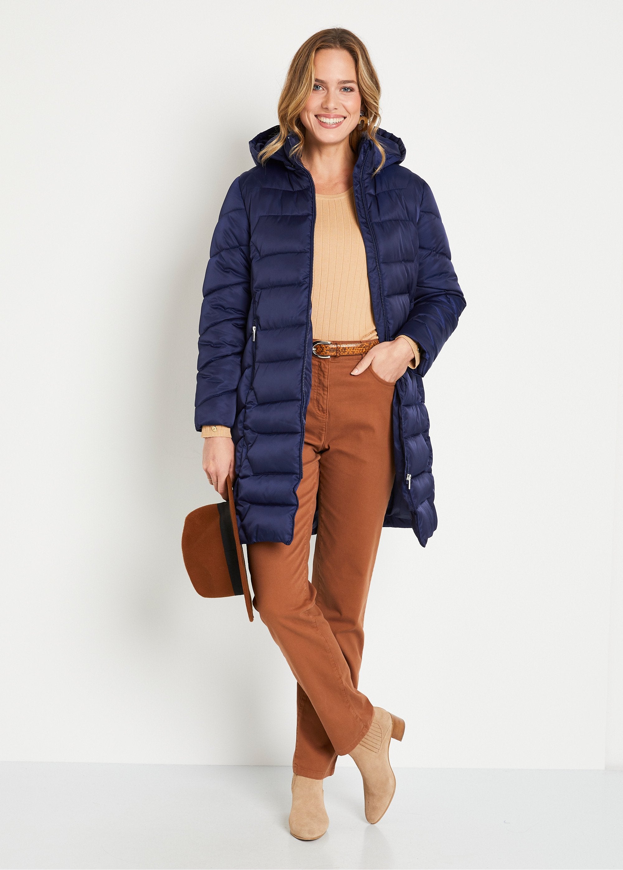 Long_quilted_hooded_down_jacket_Marine_SF1_slim