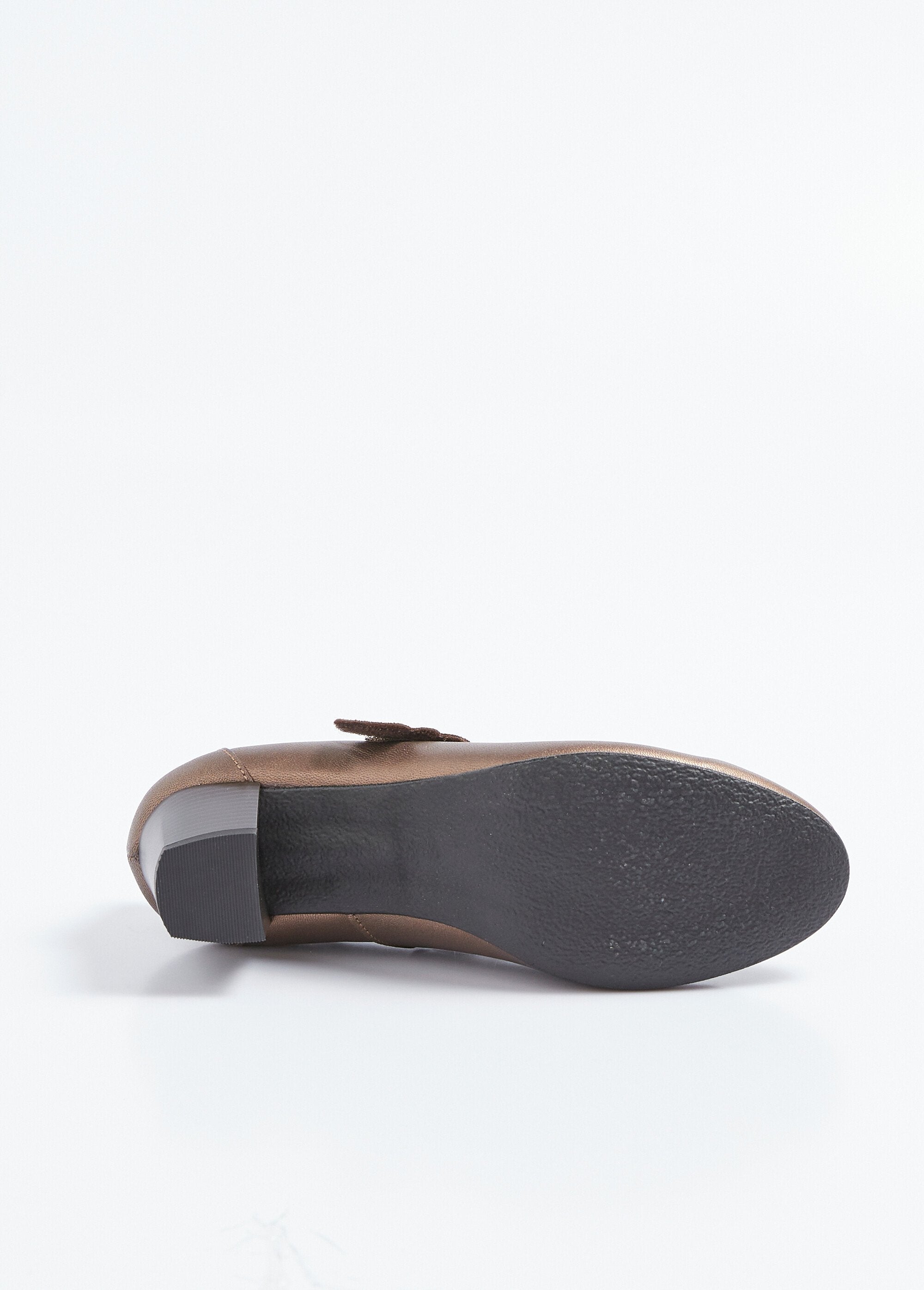 Comfort_width_heeled_pumps_with_leather_velcro_Bronze_UN1_slim