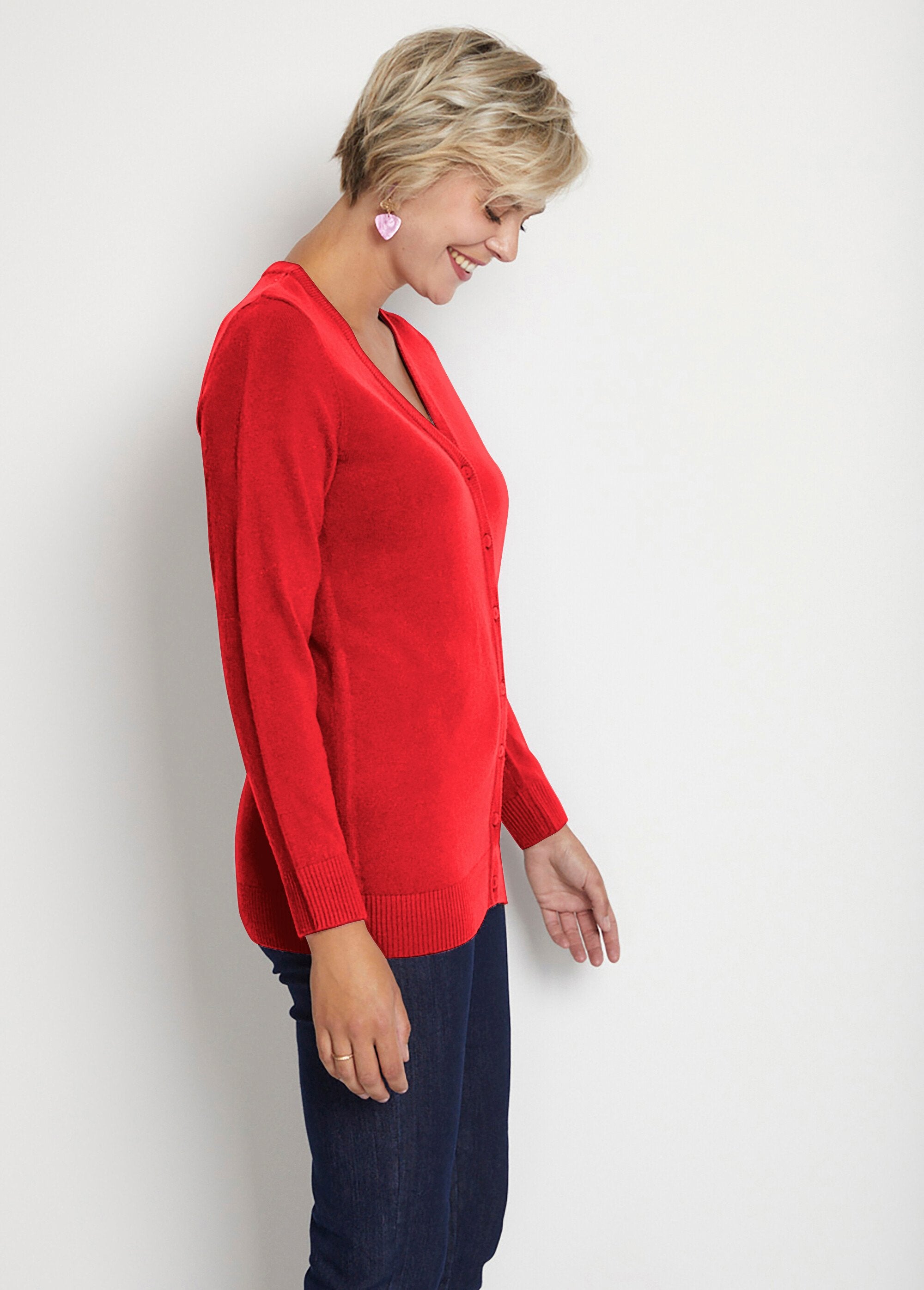 Mid-length_soft_knit_buttoned_cardigan_Red_DR1_slim