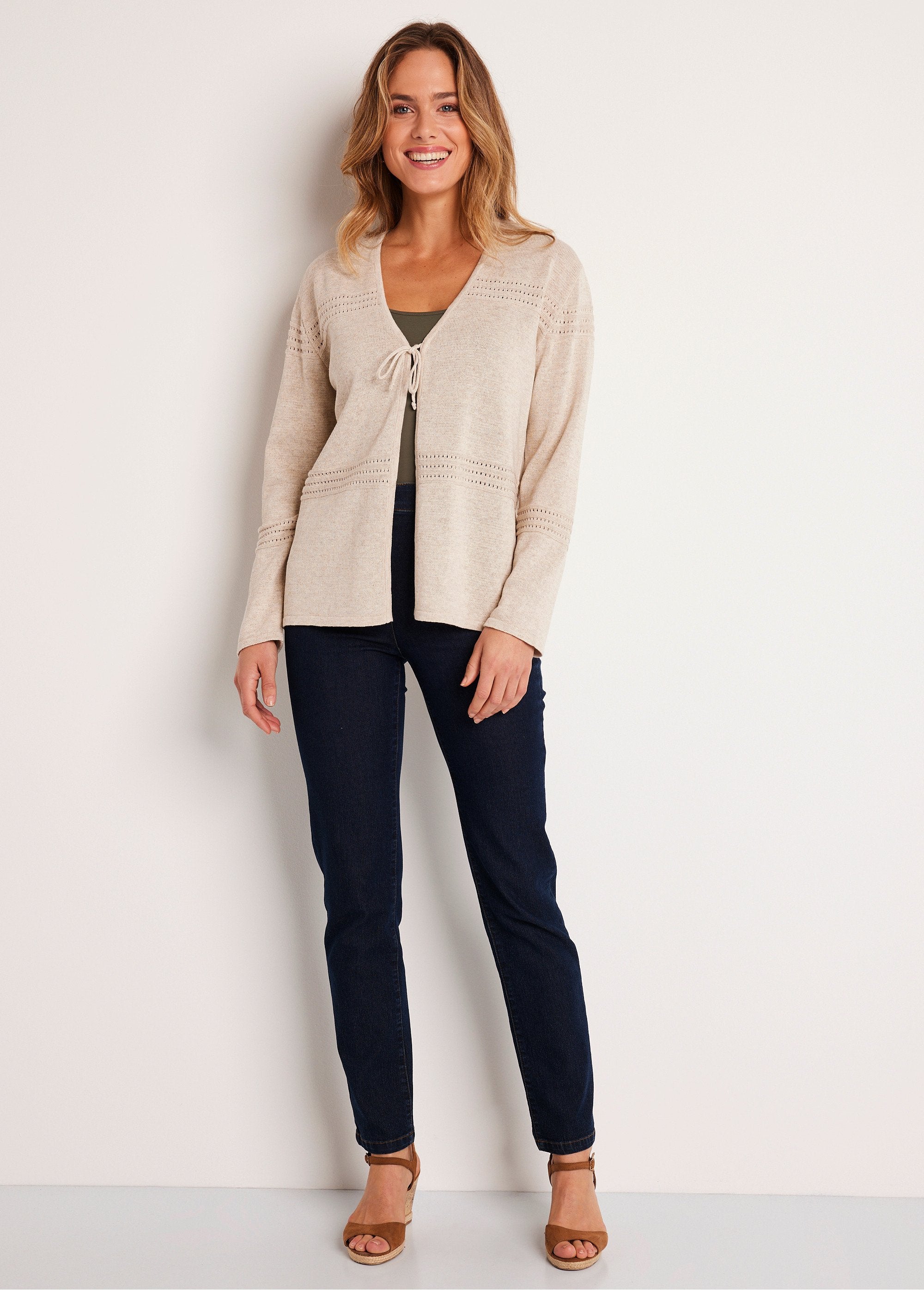 Short_edge-to-edge_cardigan_with_long_sleeves_String_SF1_slim