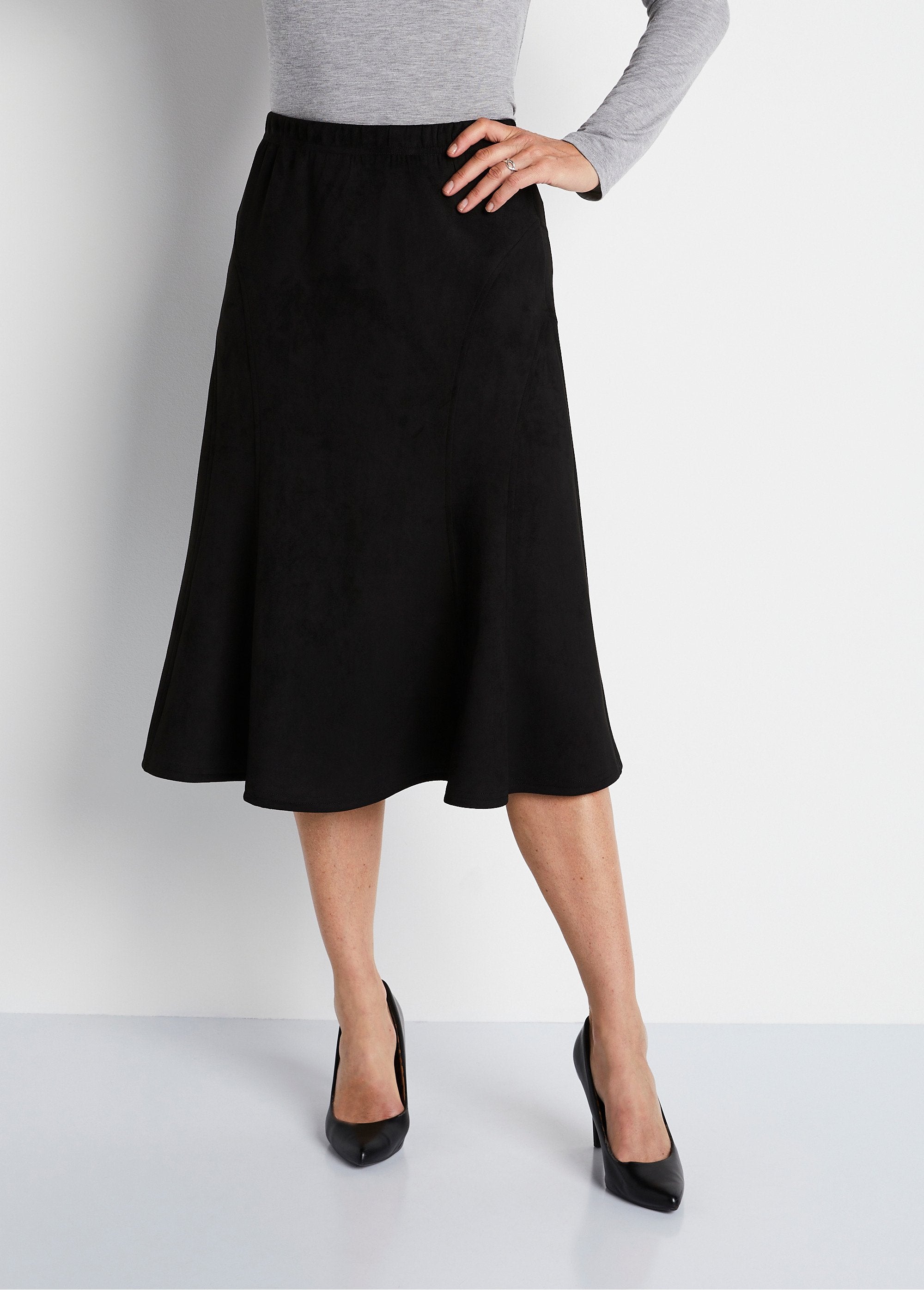 Long_flared_suede_knit_skirt_Black_FA1_slim