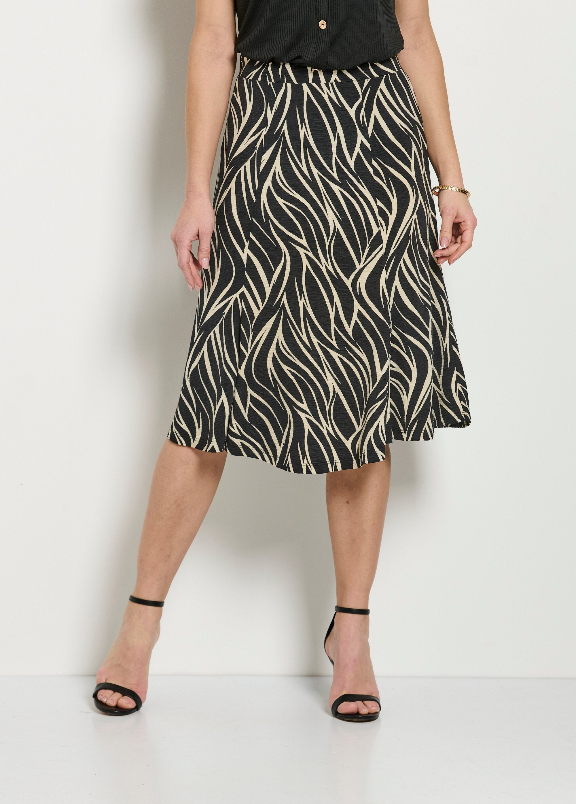 Zebra-print_flared_mid-length_skirt_with_elasticated_waistband_Beige_and_black_FA1_slim