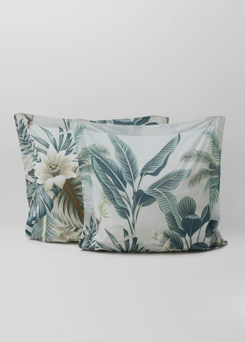 The_pillowcase_with_exotic_print_Green_print_FA1_slim