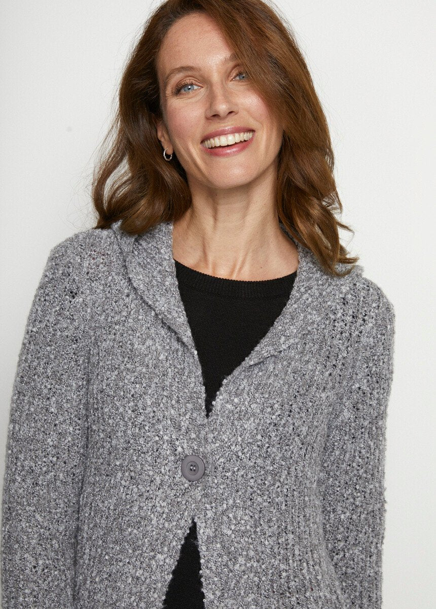 Long_hooded_vest_Gray_DE1_slim