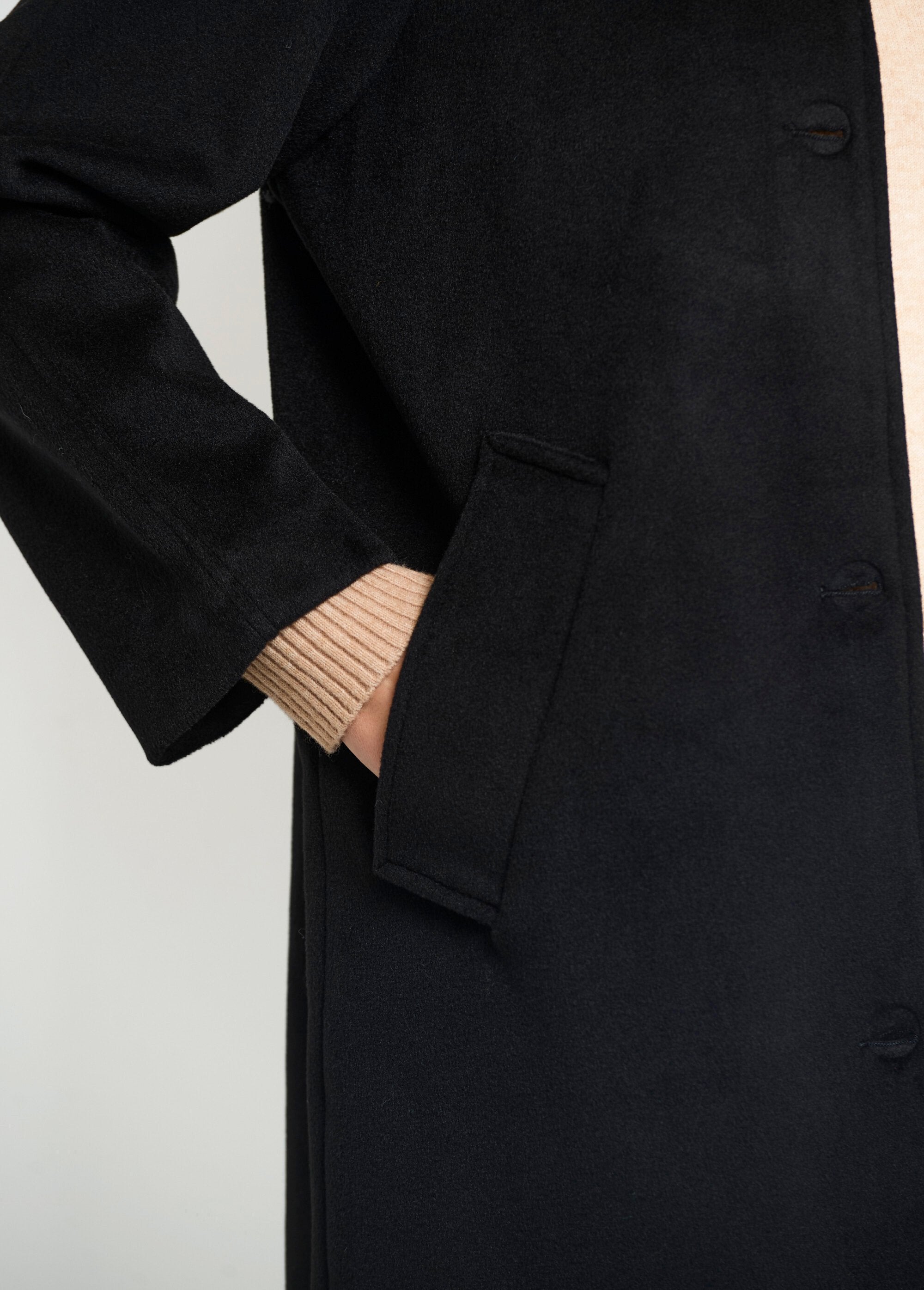 Long_coat_with_tailored_collar_in_wool_look_Black_DE2_slim