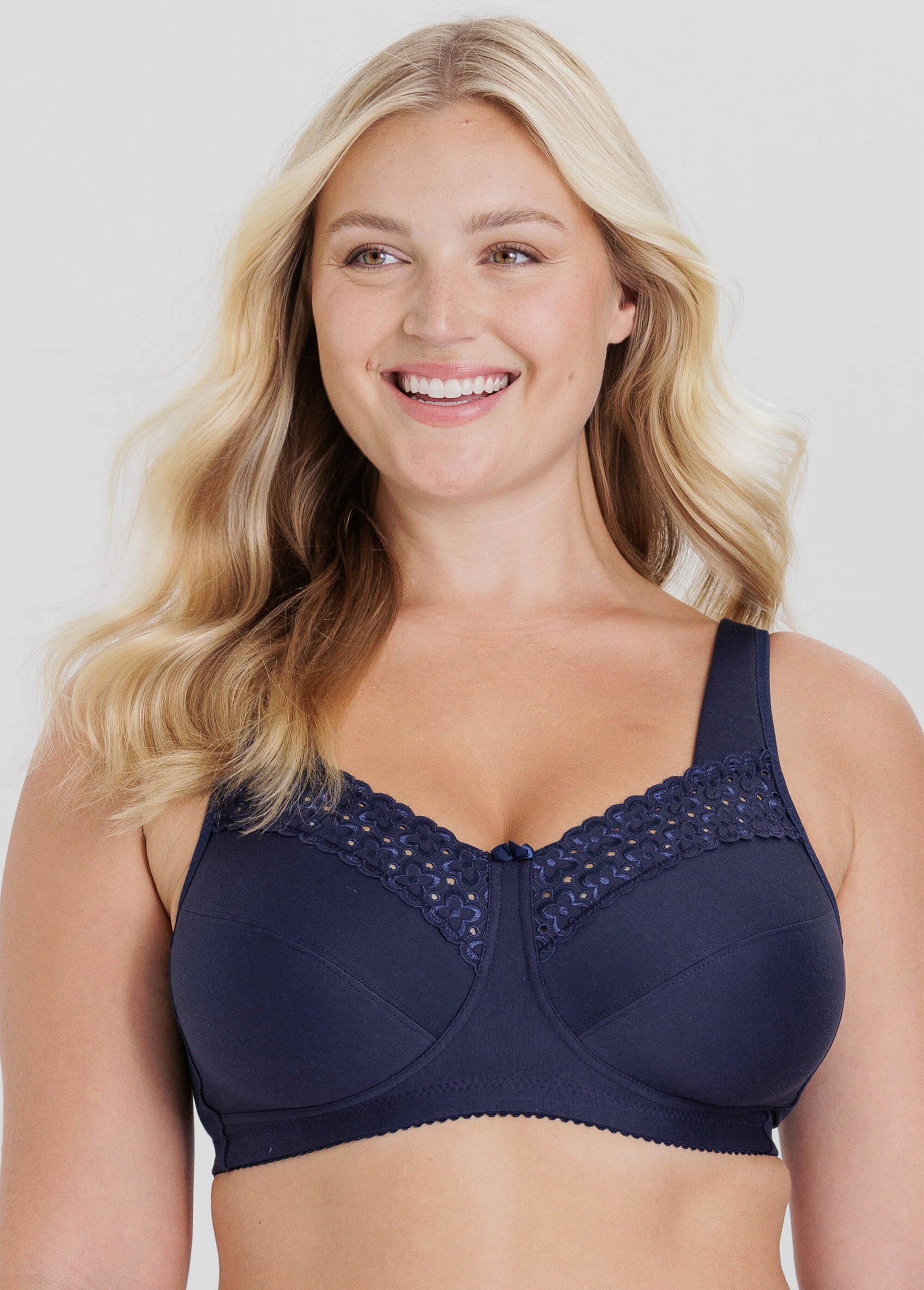 Miss_Mary®_-_Embroidered_underwired_bra_Marine_FA1_slim