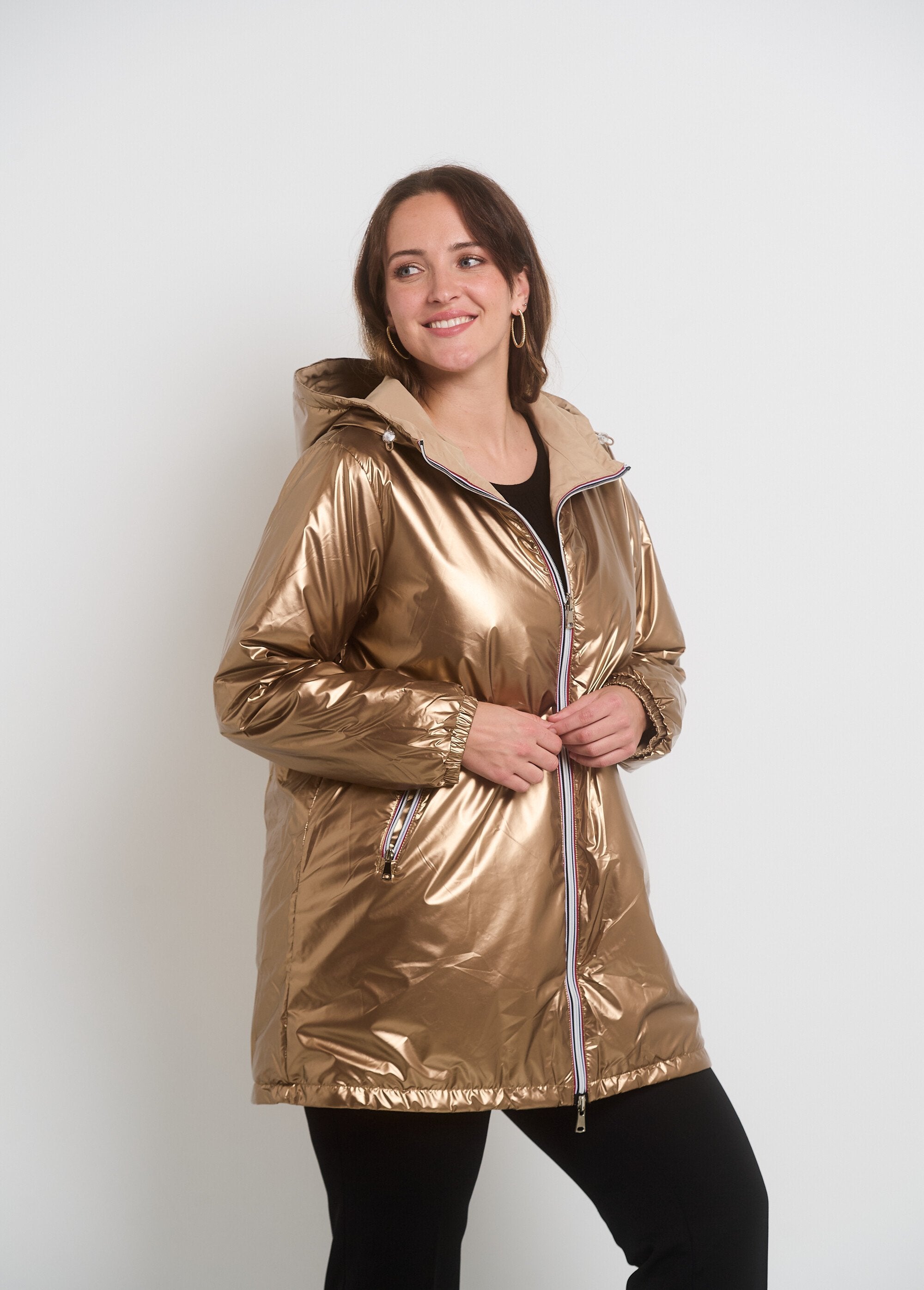 2_in_1_reversible_zipped_water-repellent_parka_Beige_and_gold_DR1_curvy