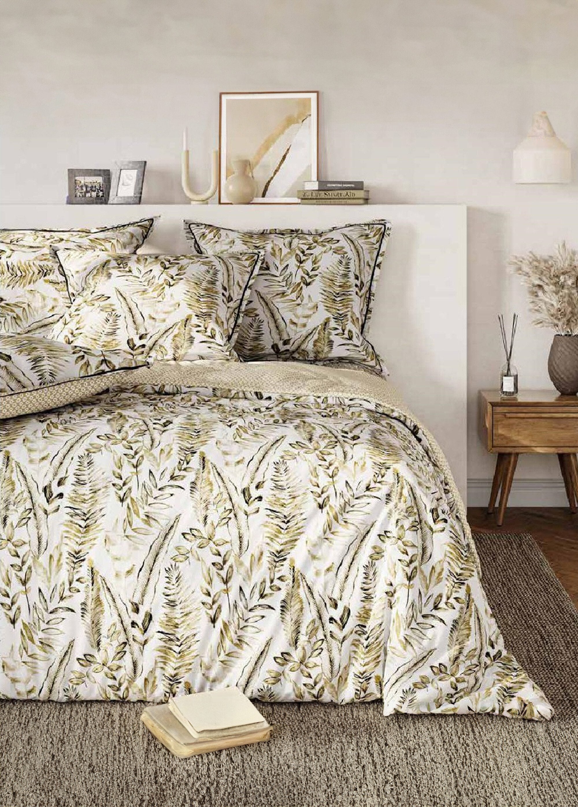 4-piece_set_with_flat_sheet,_foliage_Beige_print_FA1_slim