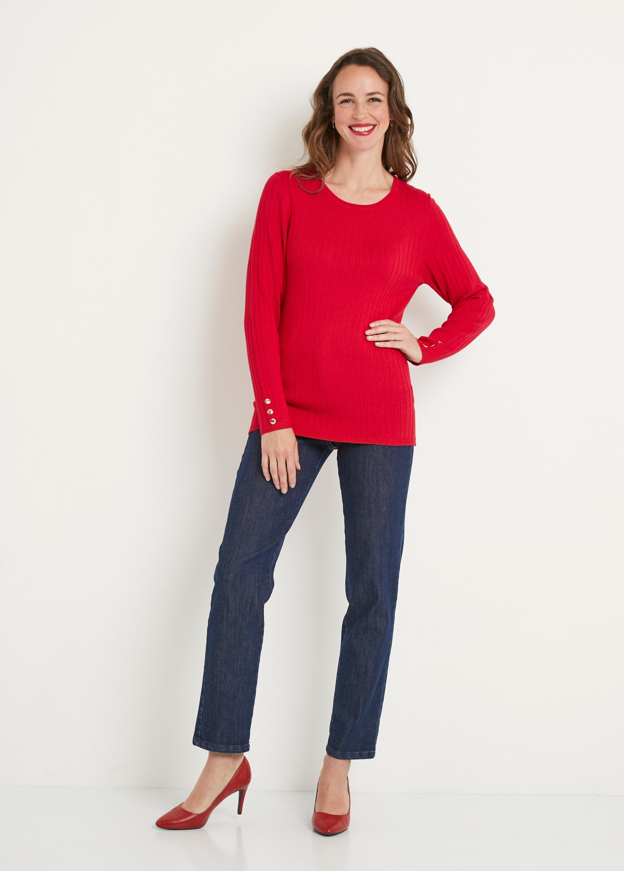 Soft_ribbed_short_sweater_round_neck_flat_ribbing_Red_SF1_slim