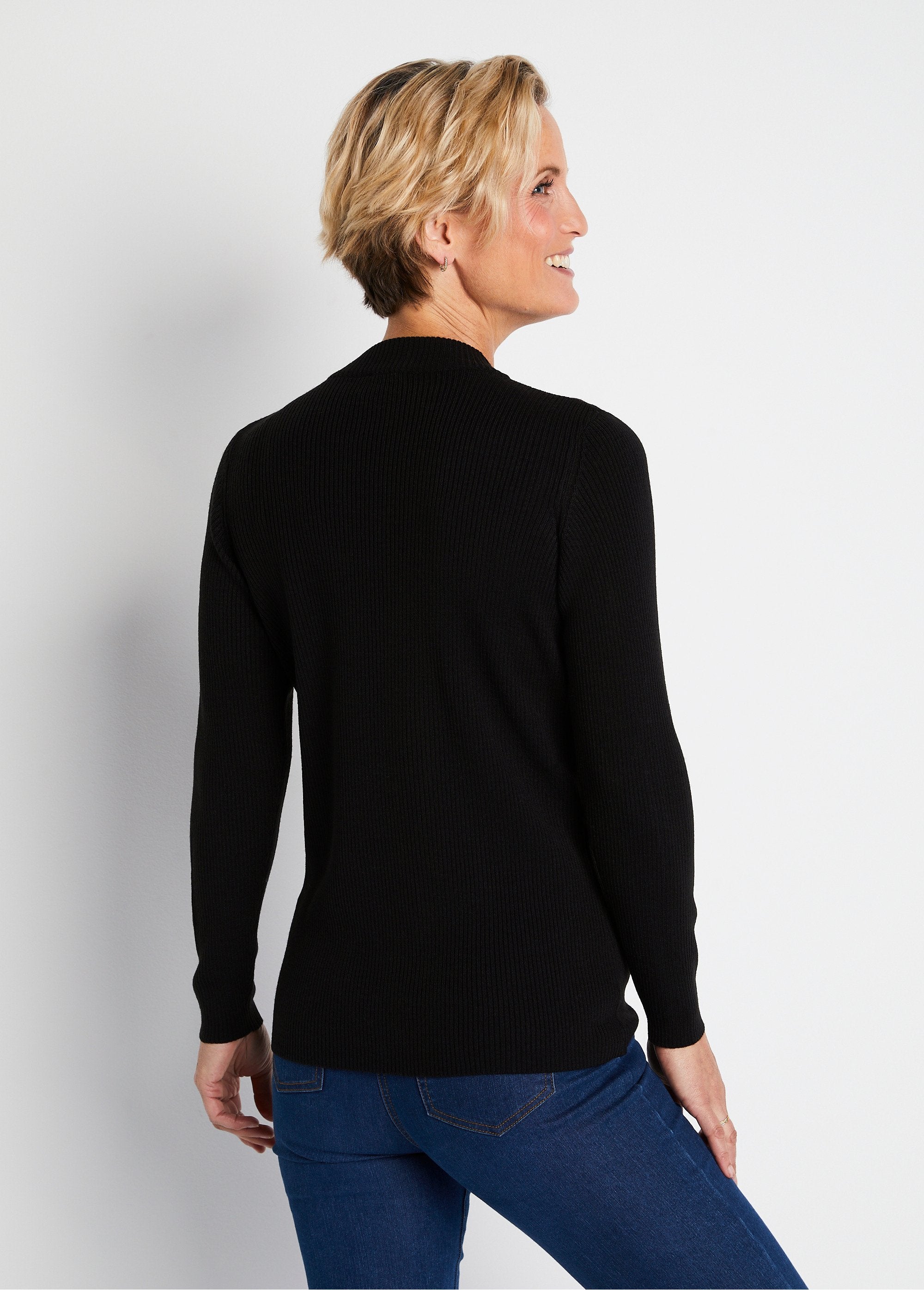 Short_ribbed_knit_high_neck_sweater_Black_DO1_slim