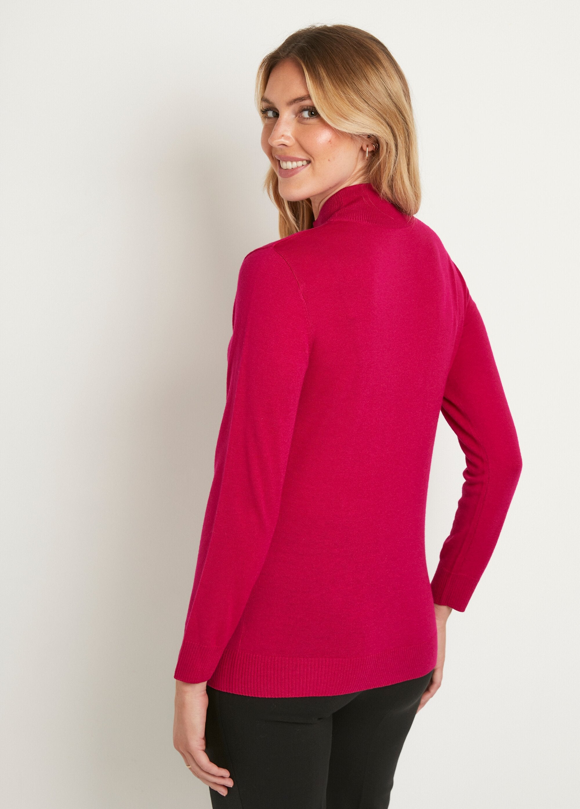 Fine_plain_jersey_high_neck_sweater_with_merino_wool_Cassis_DO1_slim