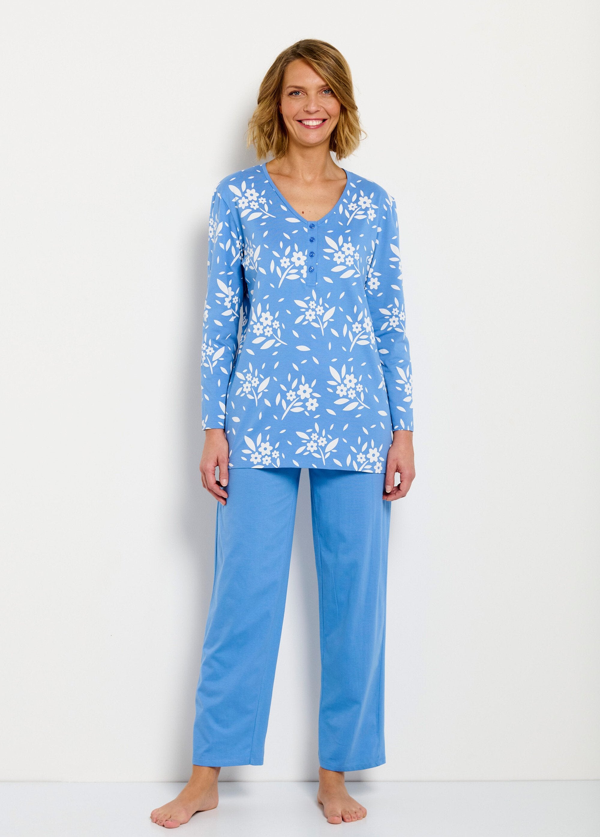 Buttoned_V-neck_cotton_long-sleeved_pajamas_Blue_FA1_slim