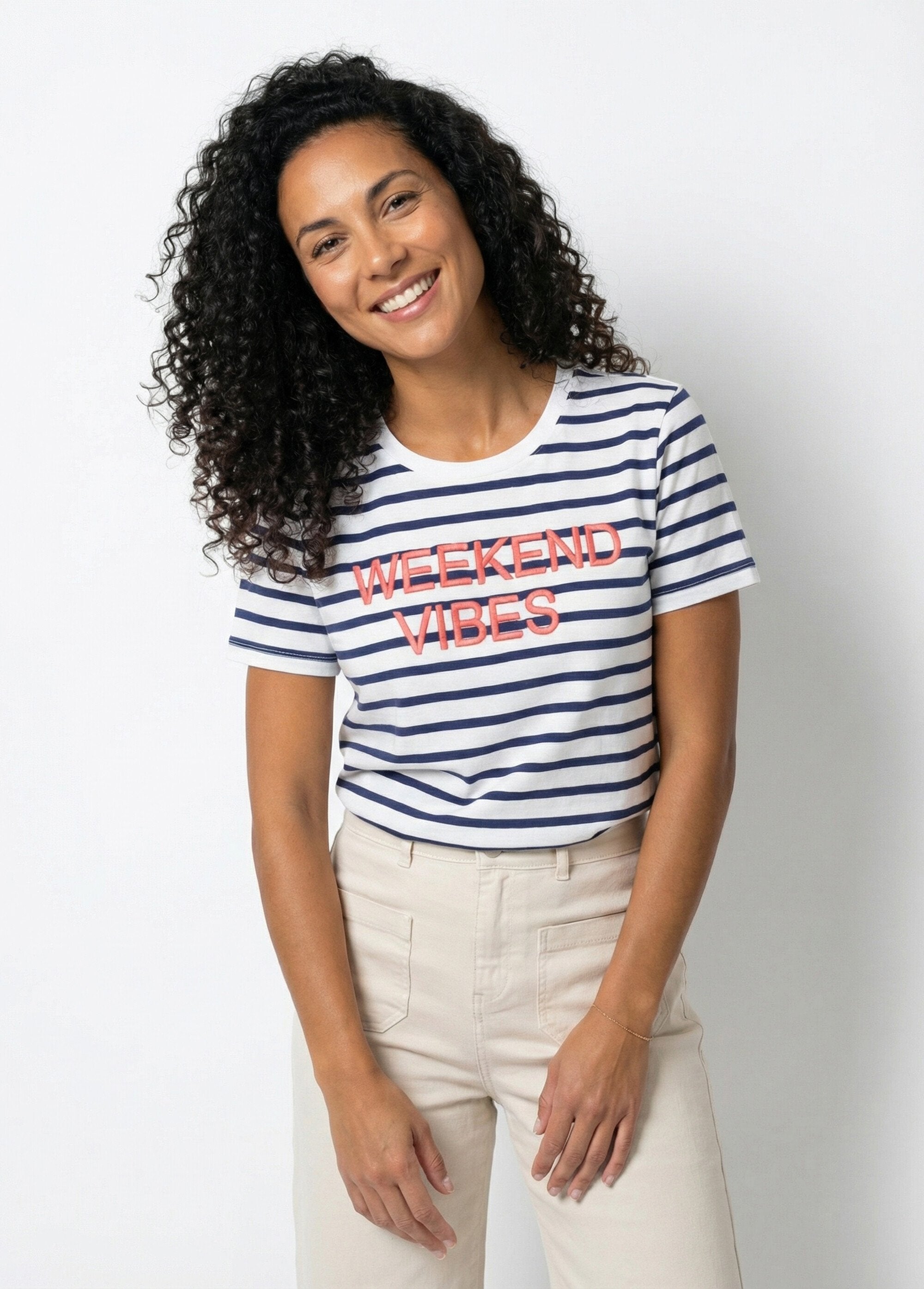 Short-sleeved_embroidered_T-shirt_White_and_navy_FA1_slim
