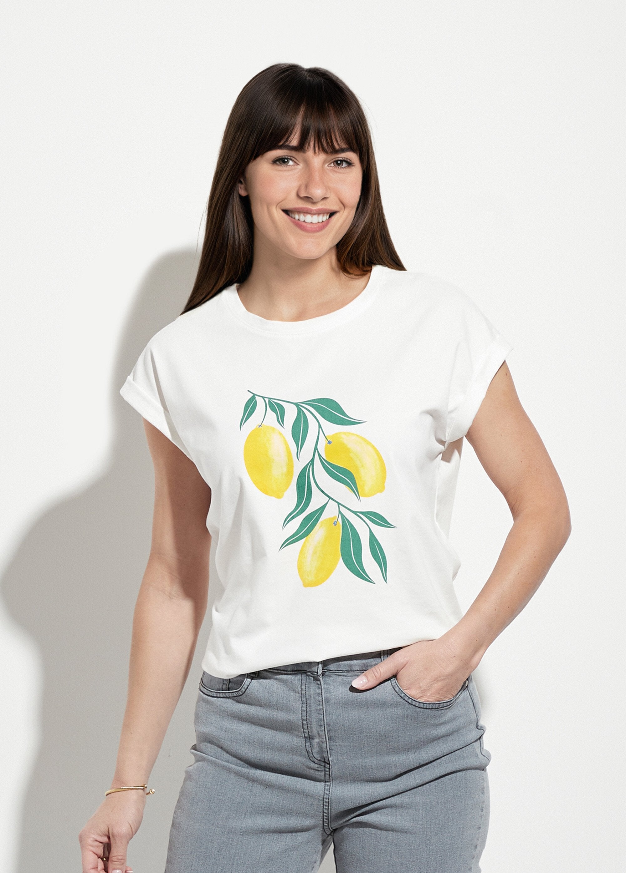 Round_neck_lemon_motif_T-shirt_White_FA1_slim