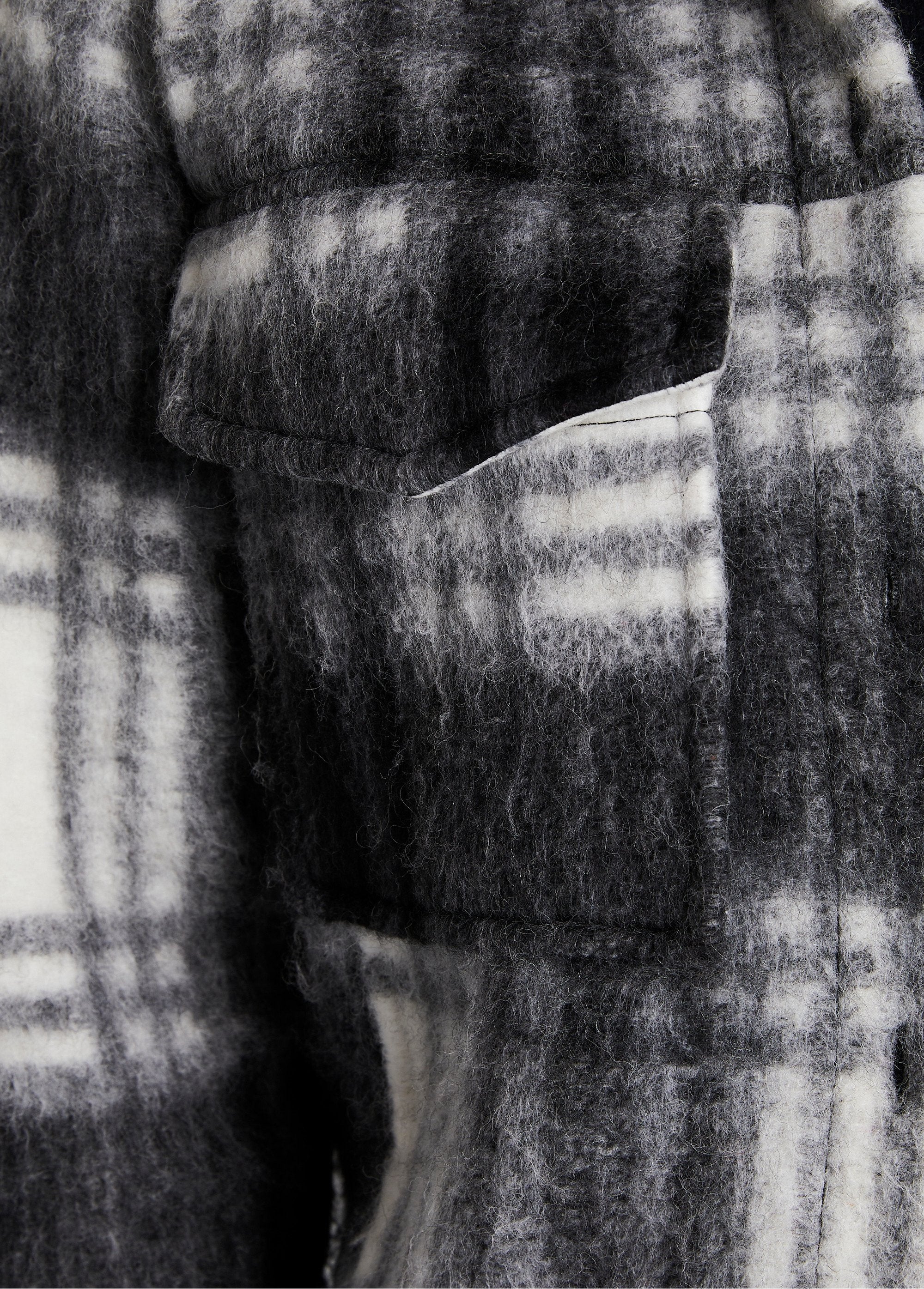 Warm_knit_check_overshirt_jacket_Gray_tiles_DE3_slim